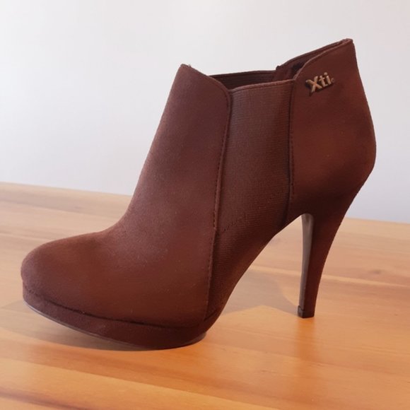 Chocolate color Suede Booties - Picture 2 of 6